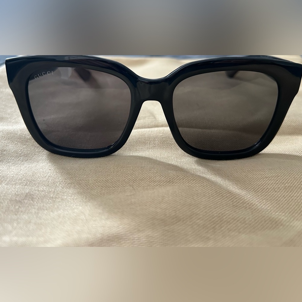 Gucci Sunglasses Black Gold new GH logo